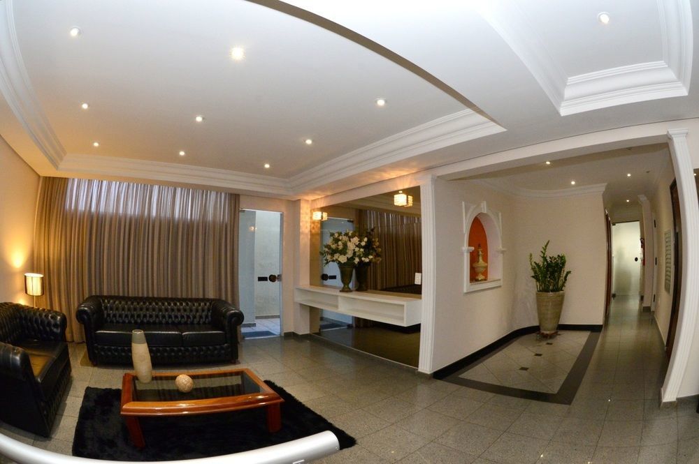 Biazi Plaza Hotel باورو المظهر الخارجي الصورة